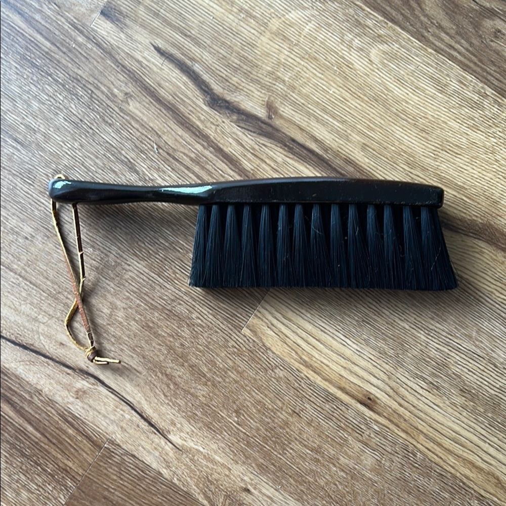 Vintage Mohawk Brush Company 20 stiff bristle garment brush Made in USA 🇺🇸 - Picture 3 of 7
